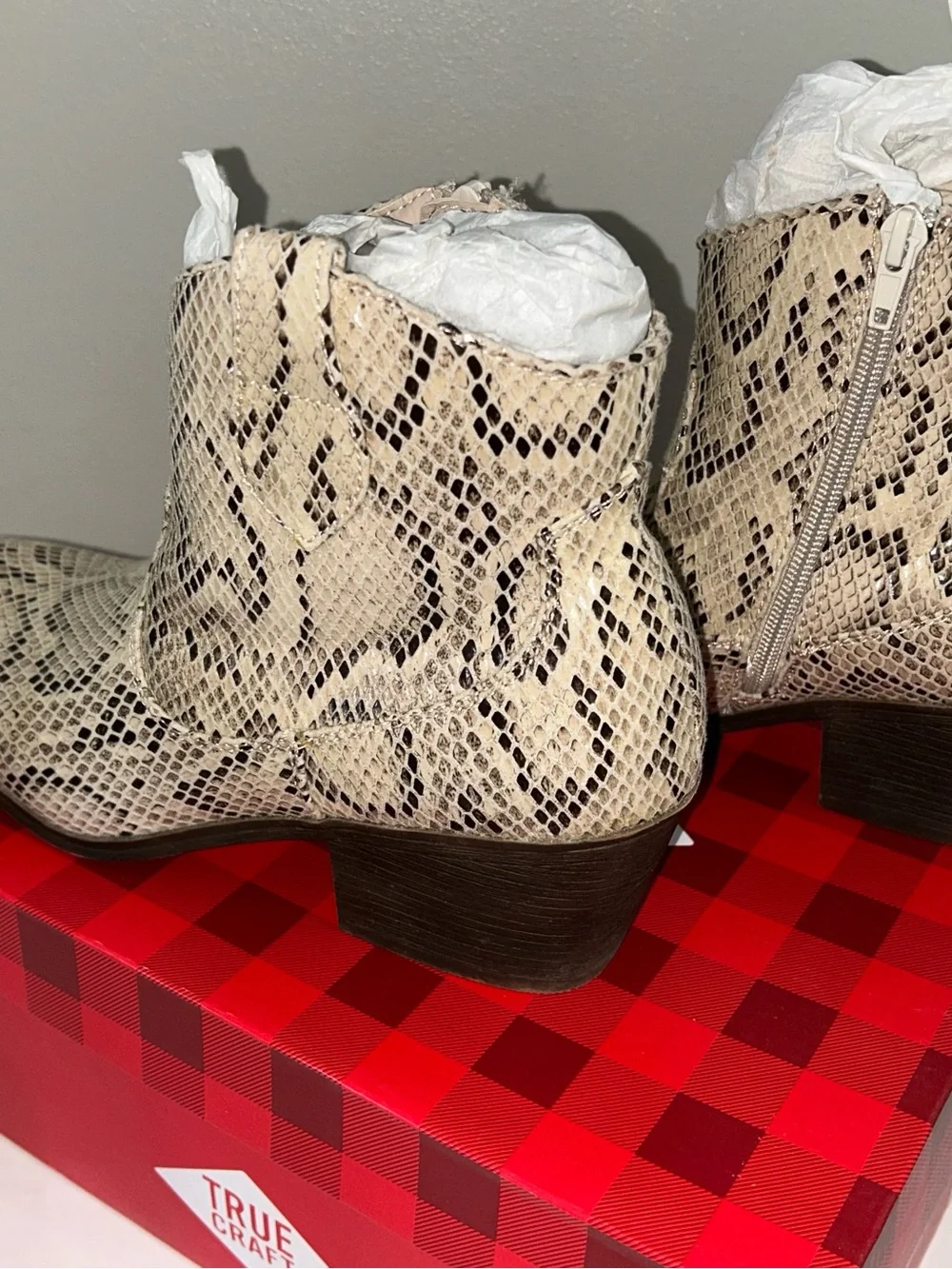 True Craft faux snakeskin